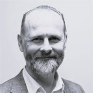 head shot of Klas Nelfelt